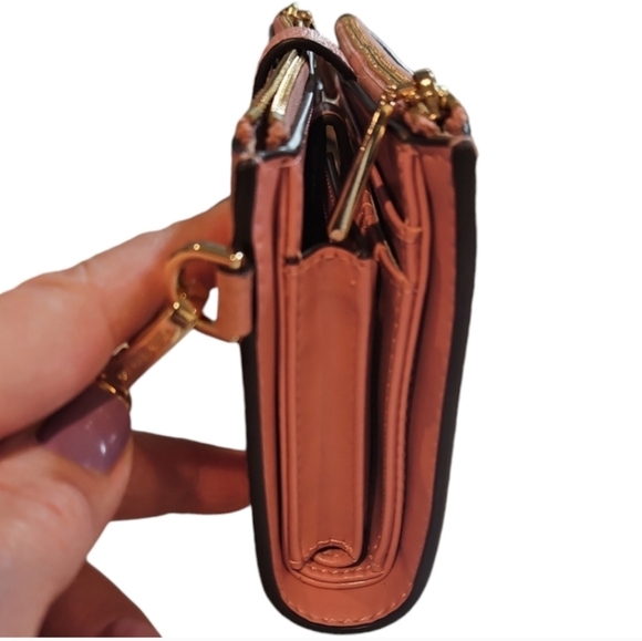 Michael Kors Pink Leather Smartphone Wallet - Picture 11 of 13